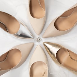 Jak vybrat svatební boty? Objevte módní modely pro nevěstu!