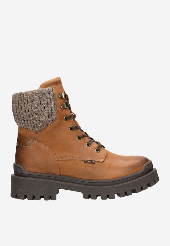 Světle hnědé dámské pracovní boty typu workery se sockou