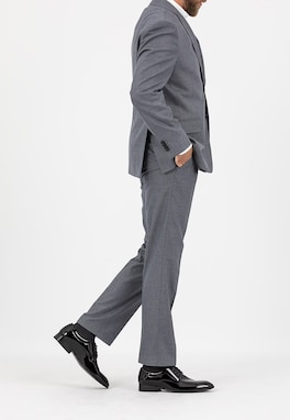 Jaké vybrat boty k šedému obleku? Komplexní průvodce