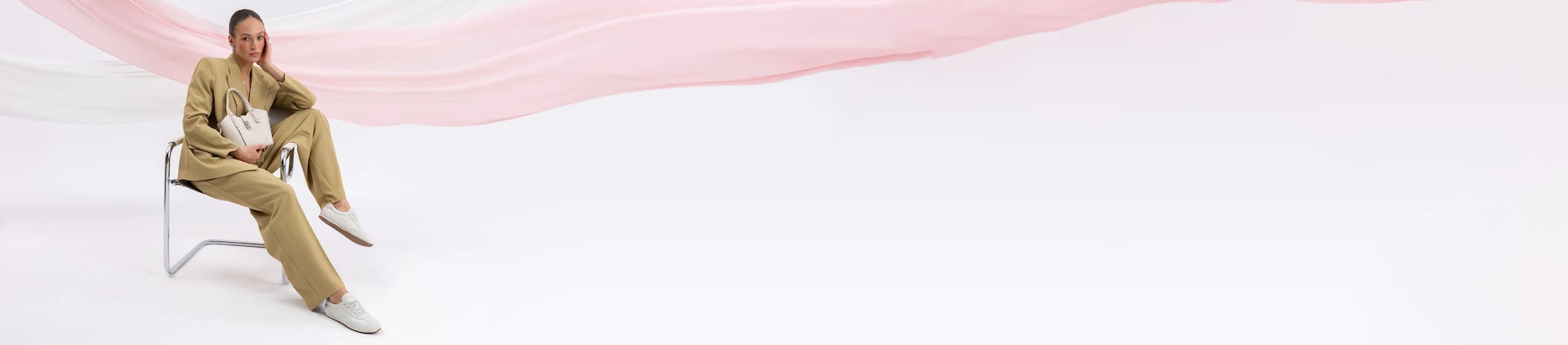 NOWA KOLEKCJA WIOSNA 26