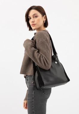 Kabelka pre učiteľky-ako si vybrať model do ktorého sa všetko zmestí?