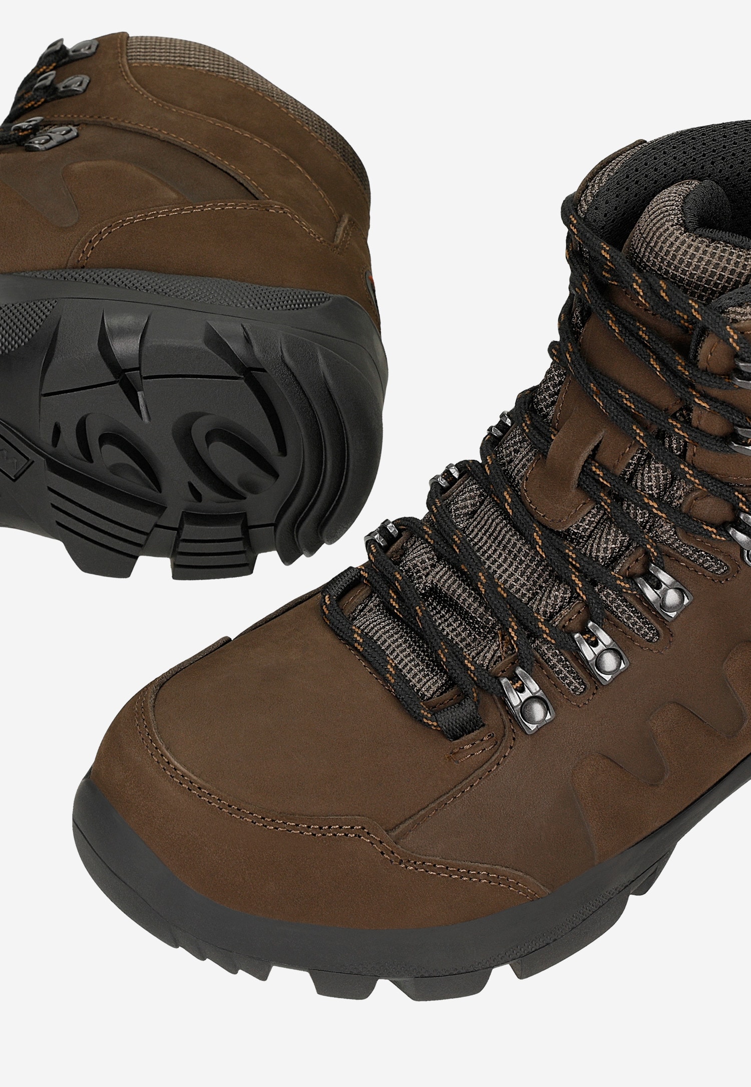 pánske hnedé vysoké trekingové topánky