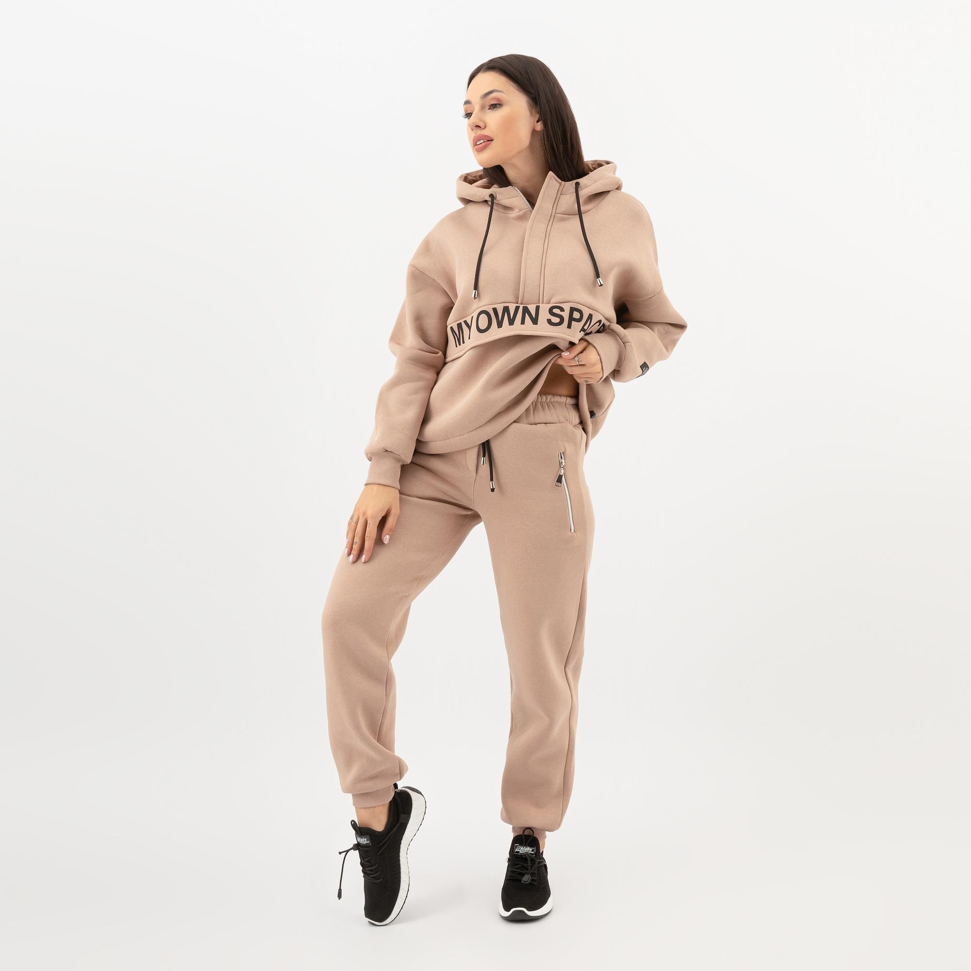Pantaloni de trening RELAKS culoare bej damă
