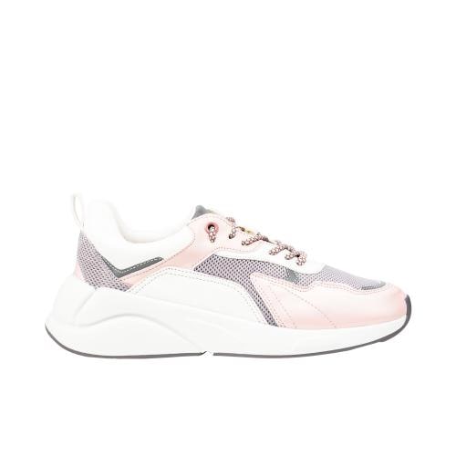 Niezbędny Element Damskiej Szafki Na Buty: Białe Sneakersy Z Różowymi Motywami