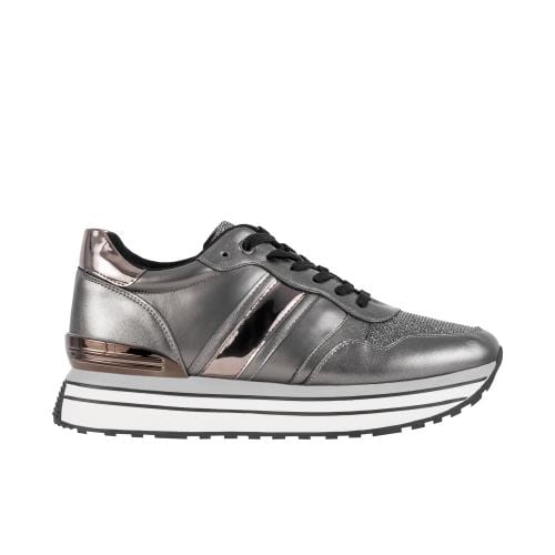 Modne Damskie Sneakersy W Srebrnej Odsłonie