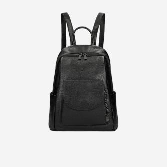 Rucsac negru din piele cu fermoare argintii