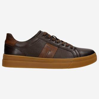 Men's brown sneakers with lighter inserts
