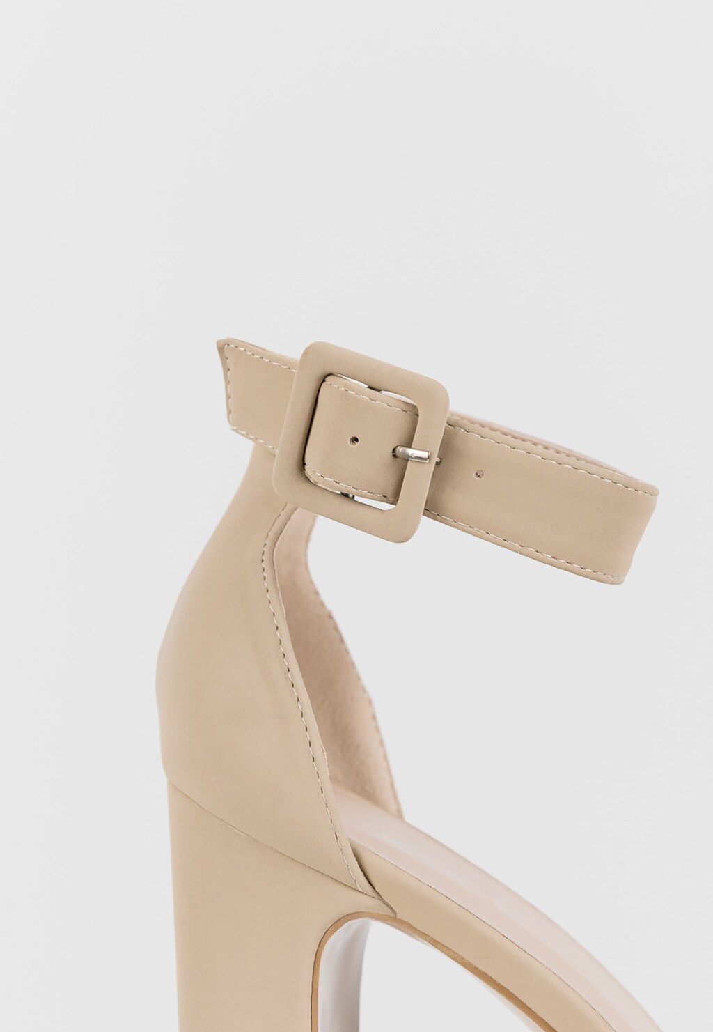 WJS wysokie beżowe sandały na platformie WJS74059-24 Widok 5