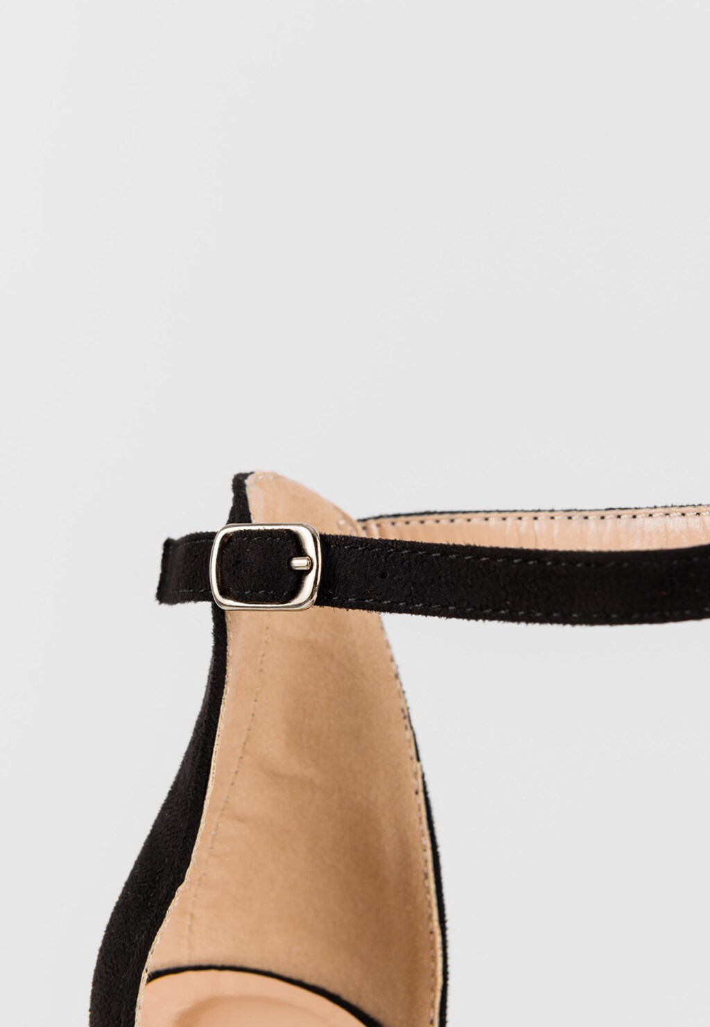 Černé dámské sandály na širokém podpatku WJS74005-61 Widok 5