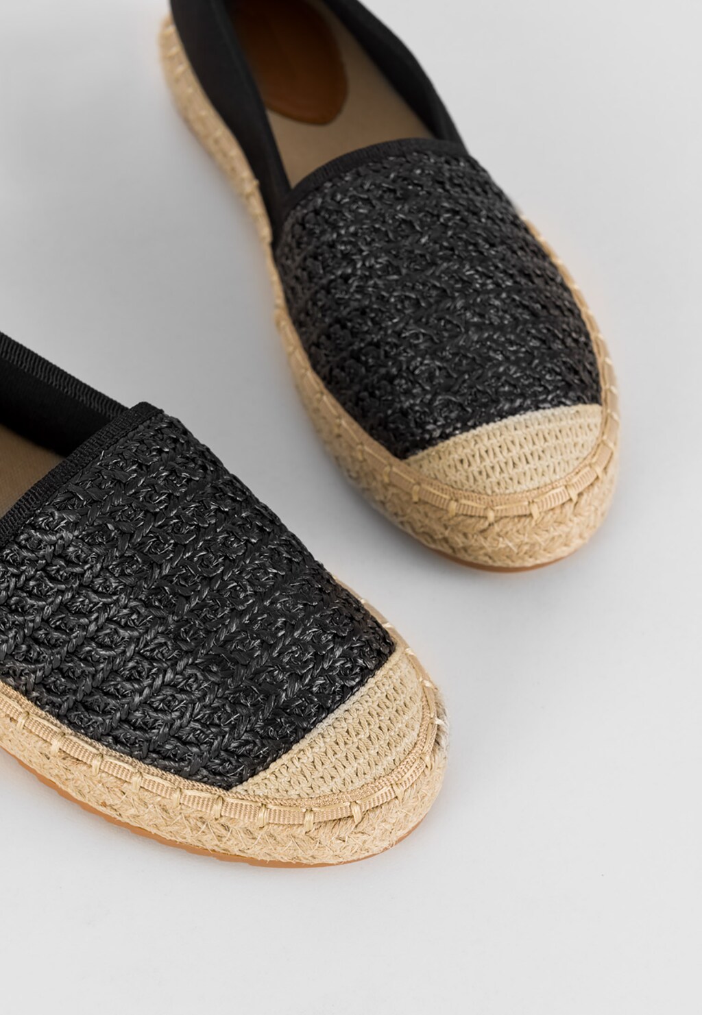 WJS czarne espadryle damskie ze sznurkiem jutowym wokół podeszwy WJS43019-41 Widok 5