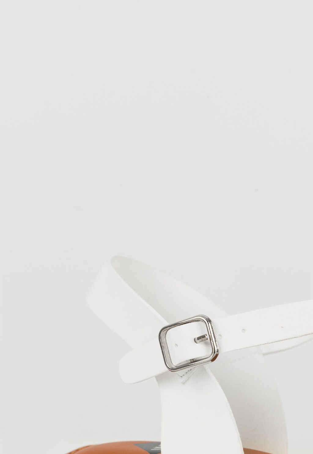 Bílé dámské letní sandálky s hnědou podrážkou WJS74041-59 Widok 5