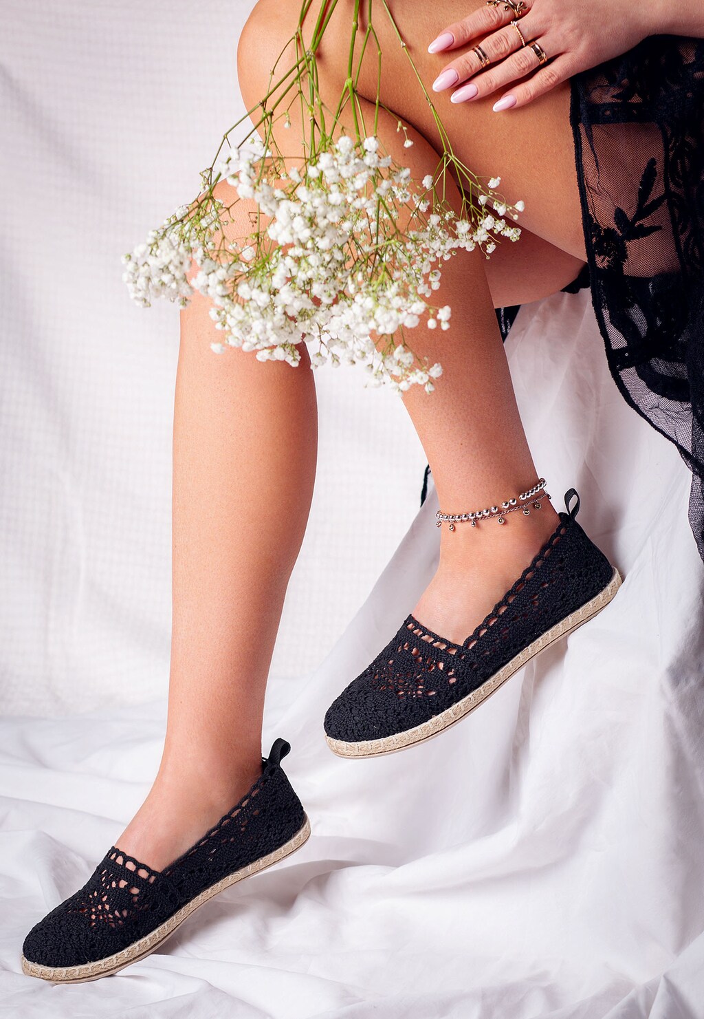 Černé mokasíny dámské v háčkovaném provedení WJS43018-11 Widok 1