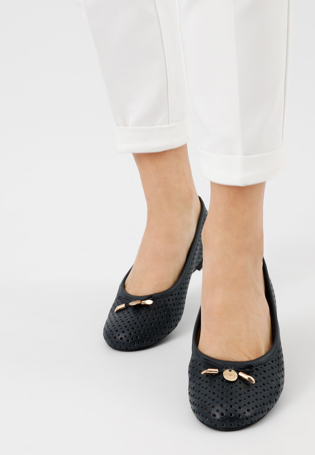 Granatowe baleriny damskie ażurowe 44006-56 Widok 8