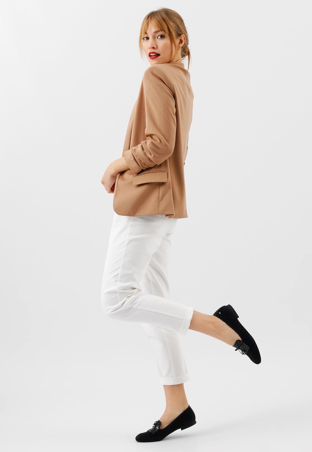 Granatowe półbuty damskie 46013-76 Widok 1