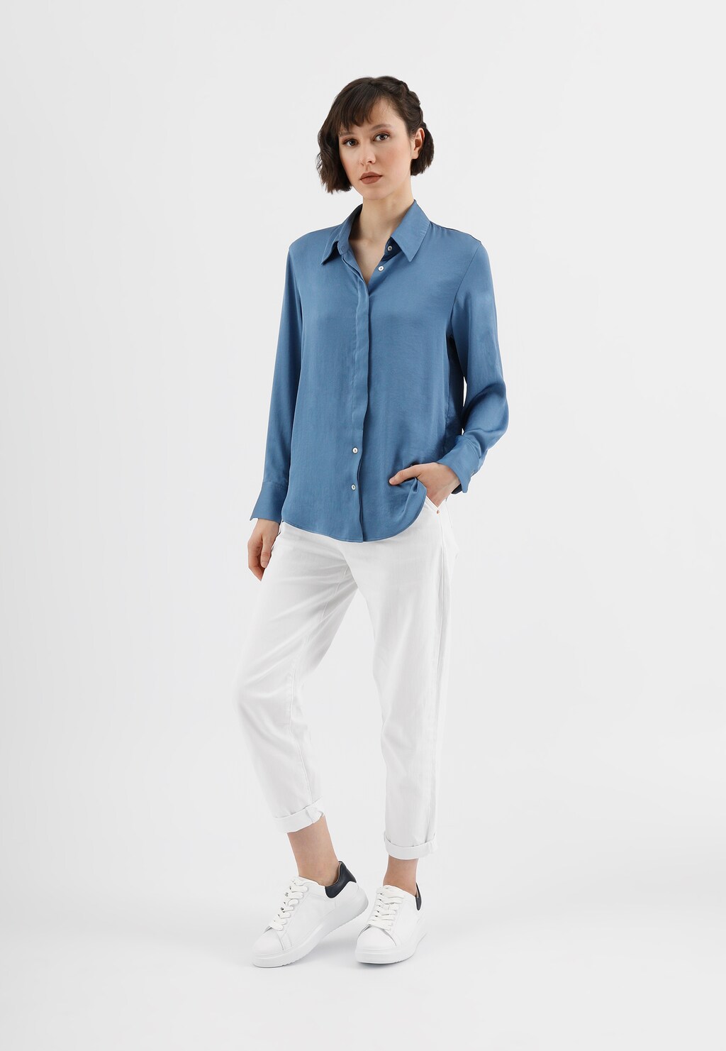 Dámske sneakersy z lícovej kože na bežný deň 46020-56 Widok 7