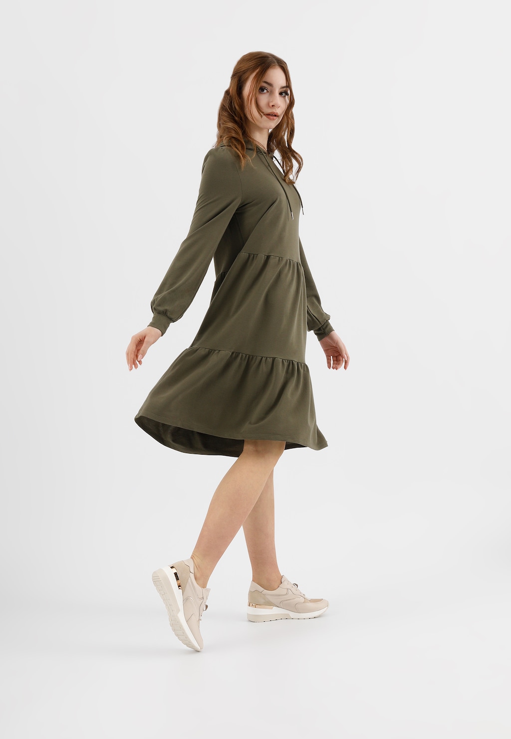 Béžové kožené polobotky dámské na klínku 46114-84 Widok 9