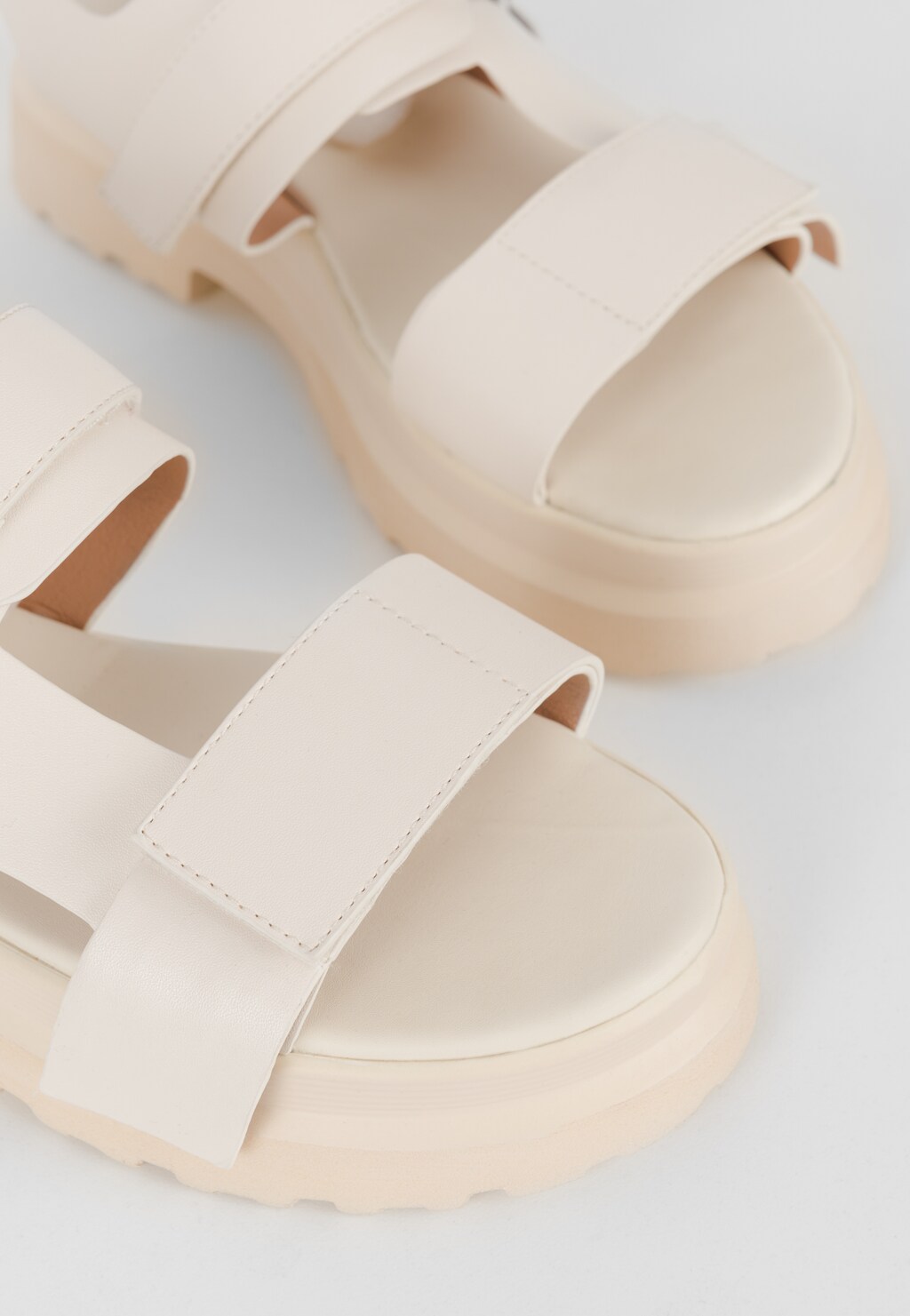 WJS oryginalne beżowe sandały damskie na platformie WJS74045-54 Widok 4