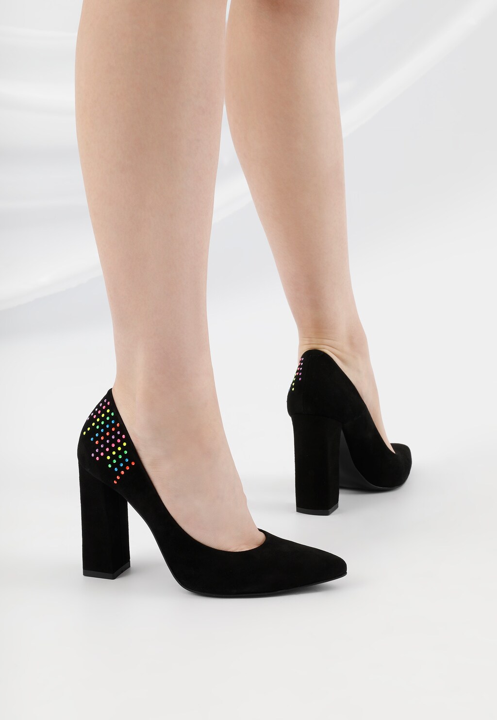 Czarne wieczorowe czółenka na obcasie z kolorwymi kryształkami 35056-65 Widok 7