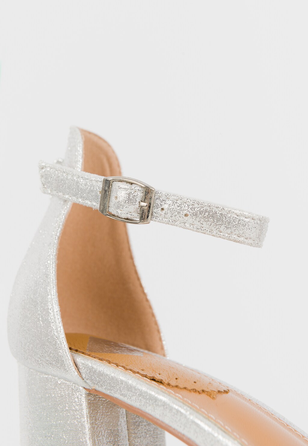 Strieborné letné sandále nesmú chýbať na žiadnej párty WJS74050-19 Widok 5
