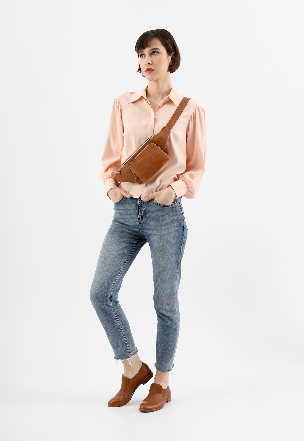 Dámske poltopánky z hnedej lícovej kože ku každému outfitu 46049-53 Widok 1