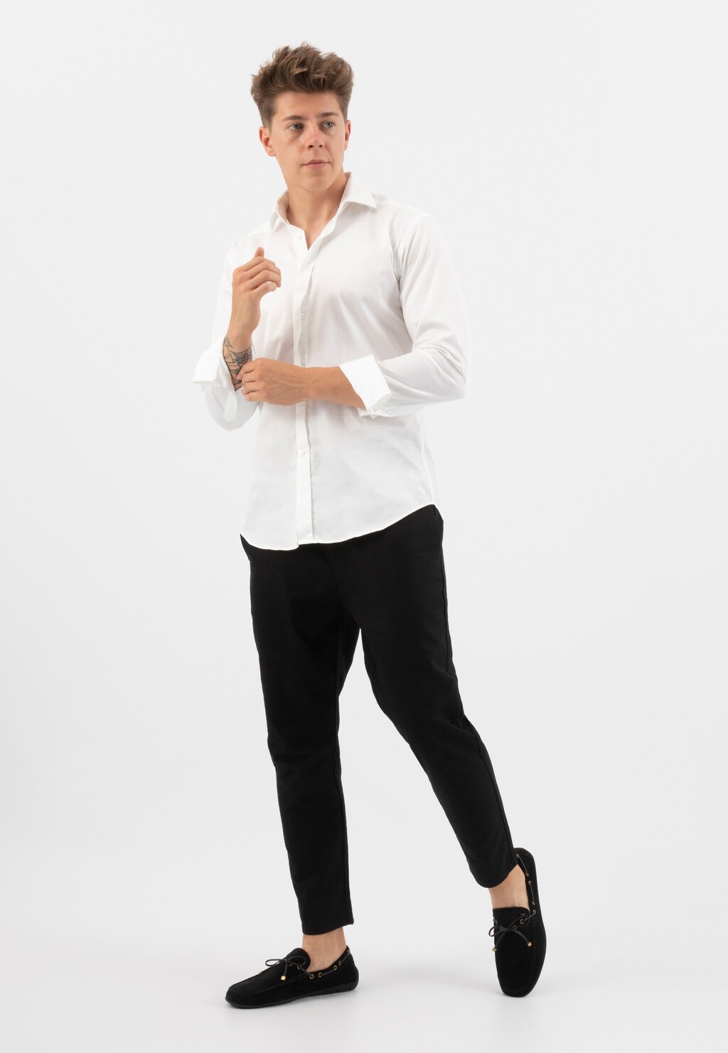 Półbuty męskie typu mokasyny w czarnej odsłonie  10107-61 Widok 1