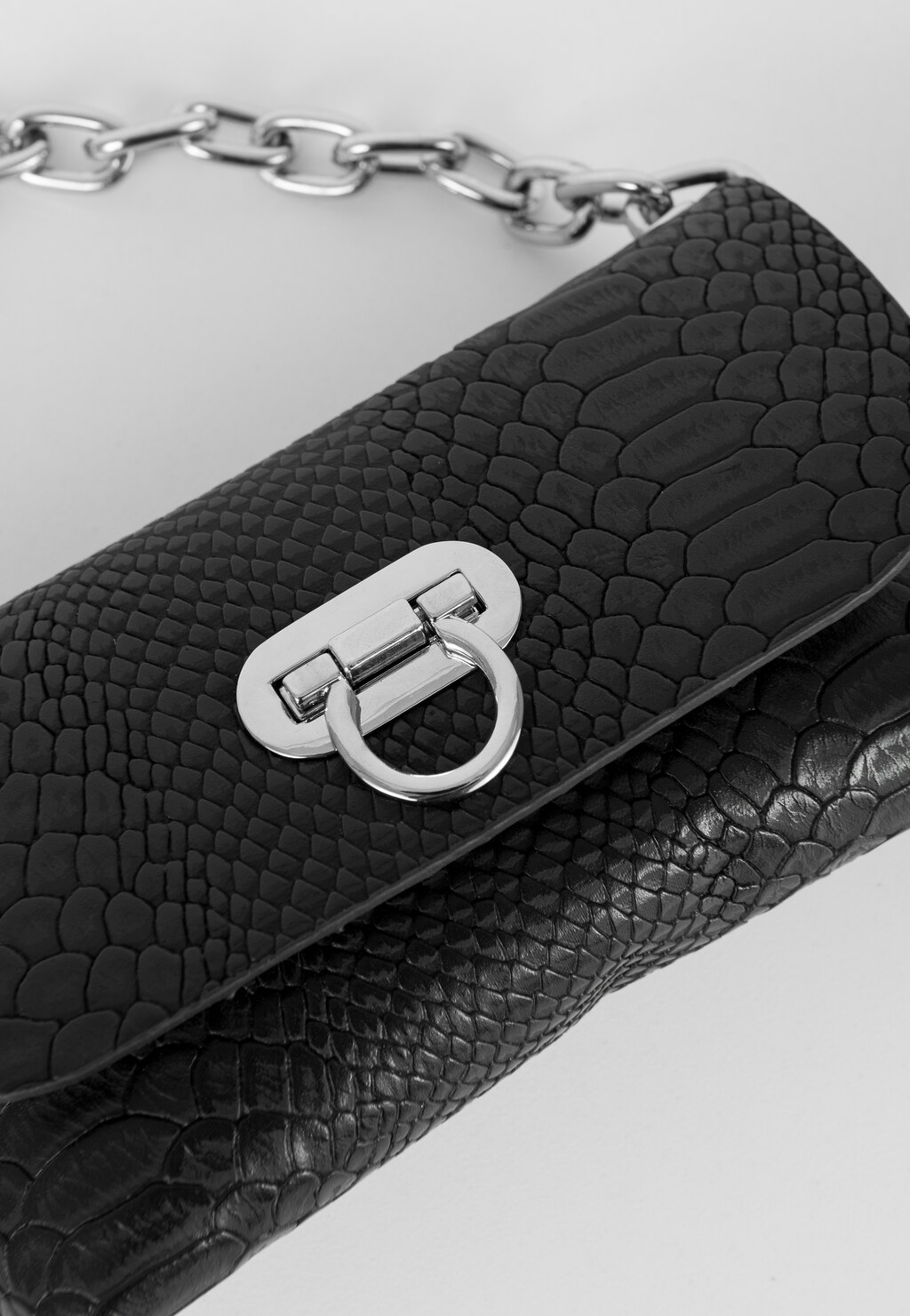 WJS czarna saszetka damska na pasku WJS93011-51 Widok 4