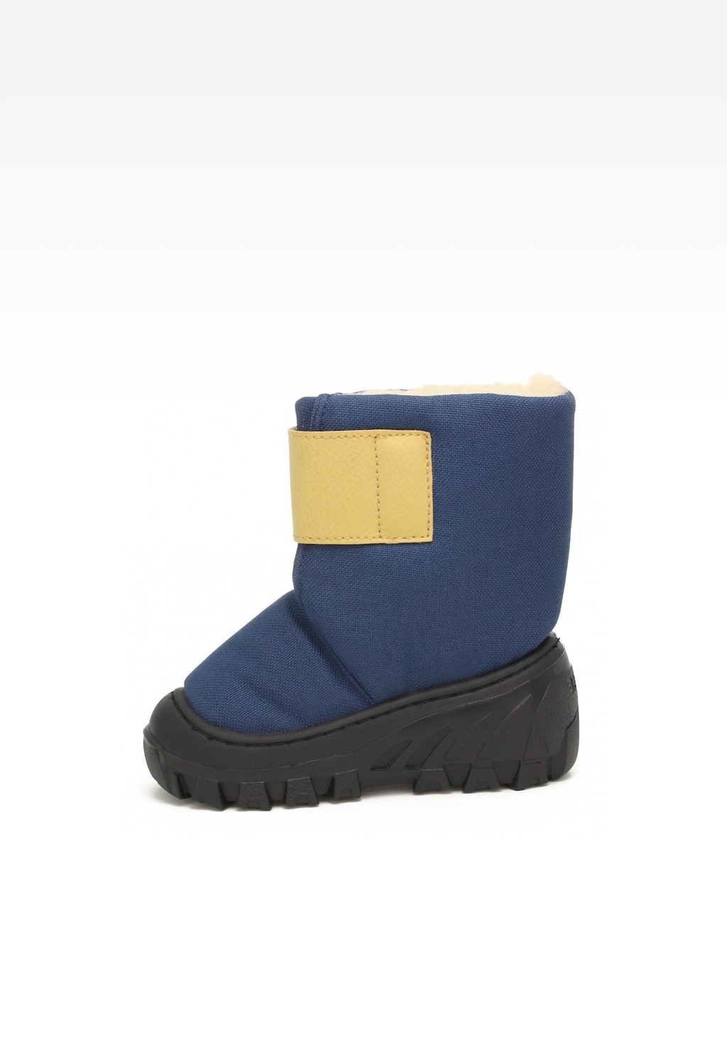 Granatowe śniegowce dziecięce Bartek 11479015 z żółtym zapięciem na rzep, czarną podeszwą i ciepłym, jasnym kożuszkiem wewnątrz, idealne dla chłopców na zimę.