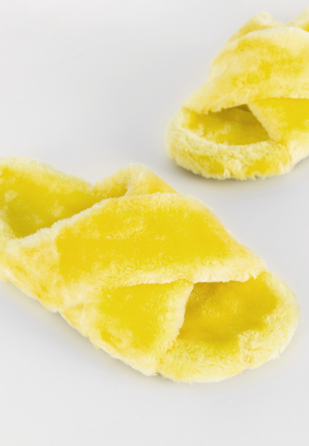 WJS żółte kapcie damskie z przeplatanymi paskami WJS39001-18 Widok 3