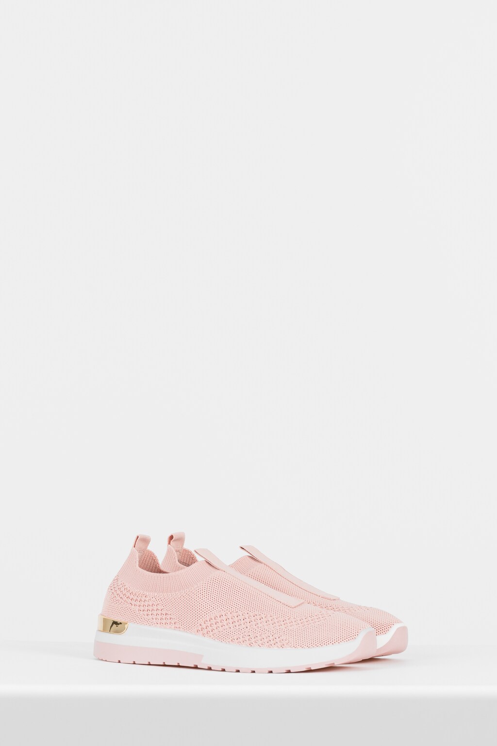 WJS różowe wsuwane sneakersy damskie ze złotą wstawką WJS64067-15 Widok 2