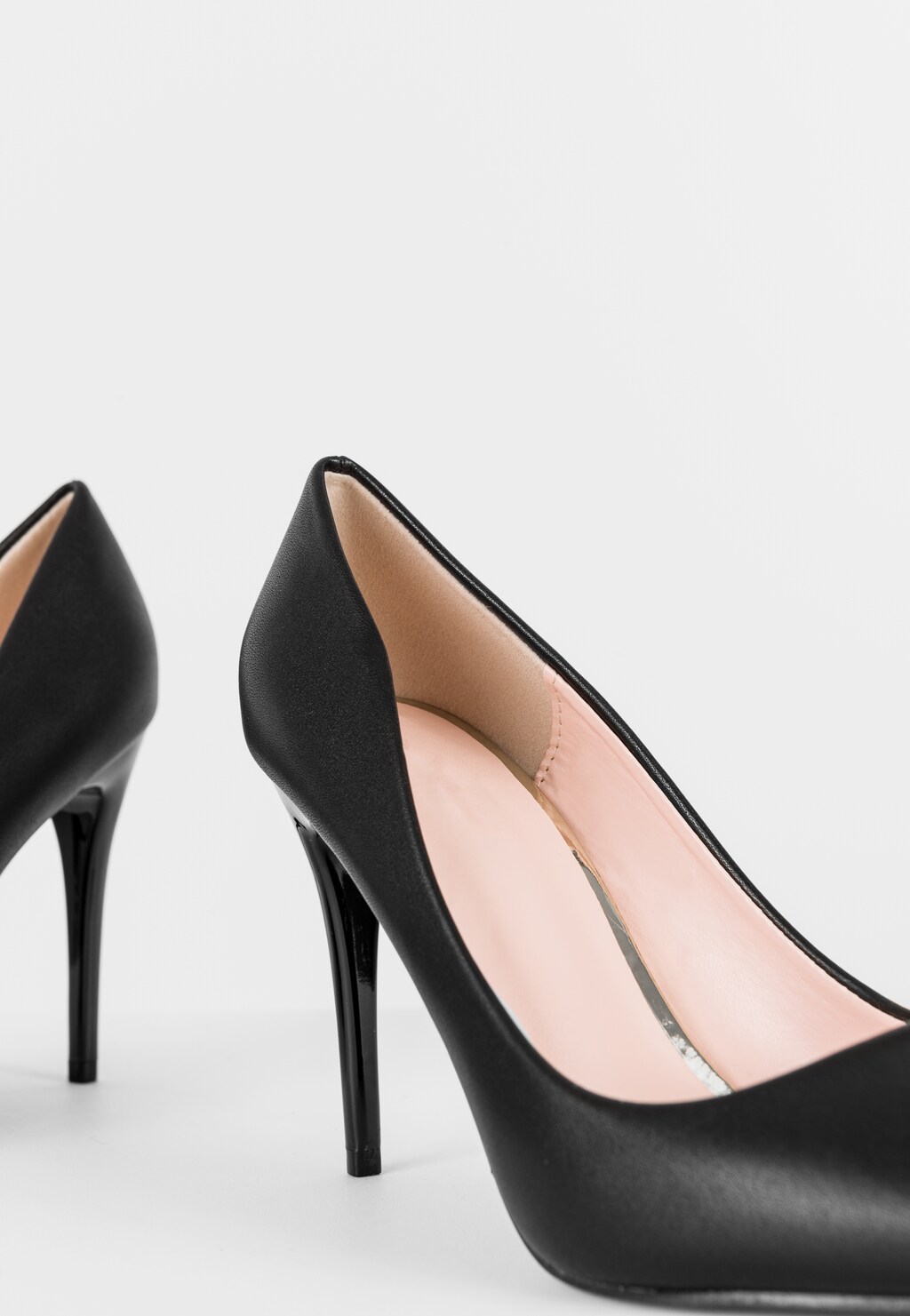 WJS czarne czółenka na szpilce WJS35017-51 Widok 4