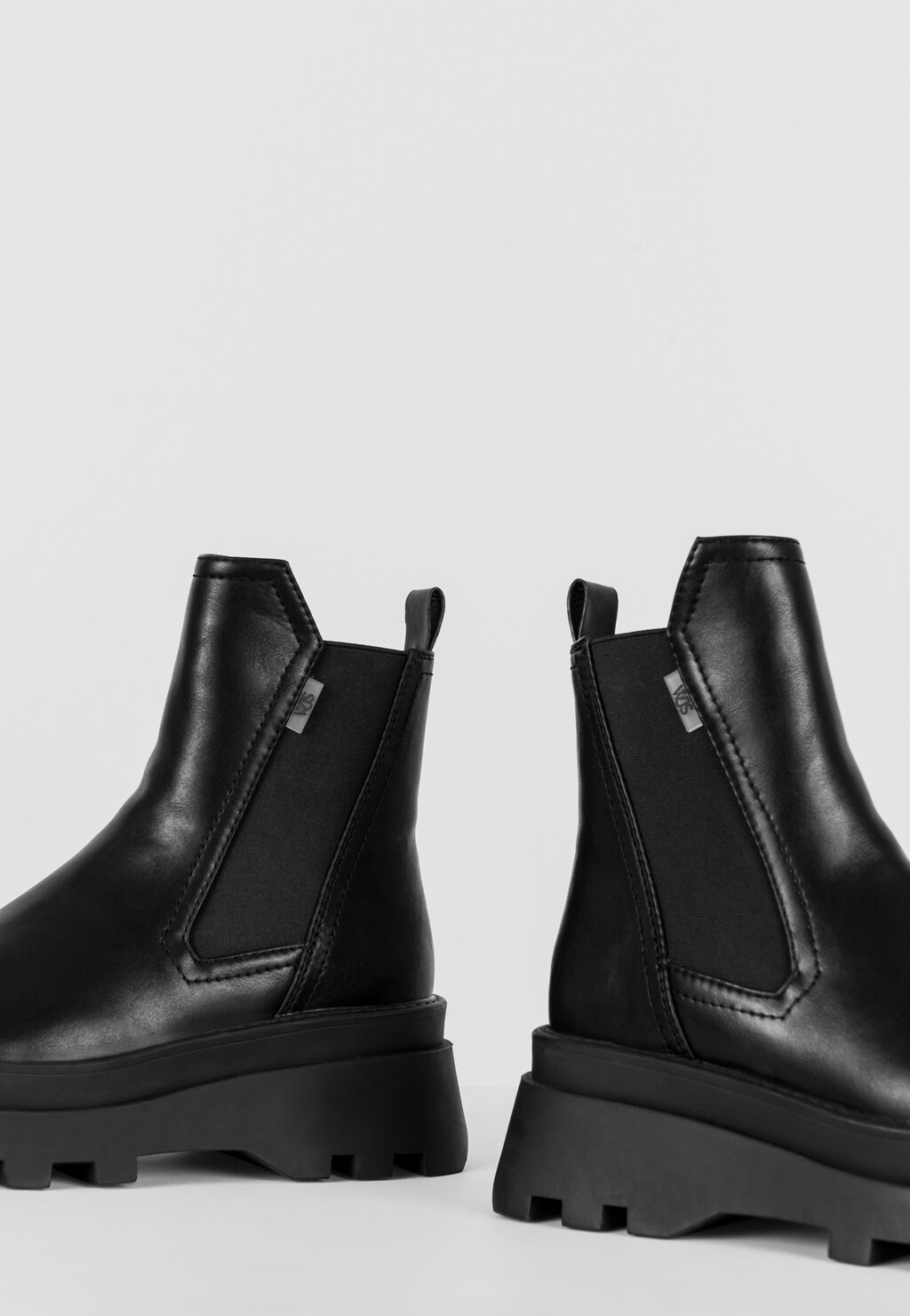 WJS czarne sztyblety damskie na grubej podeszwie WJS46046-81 Widok 5