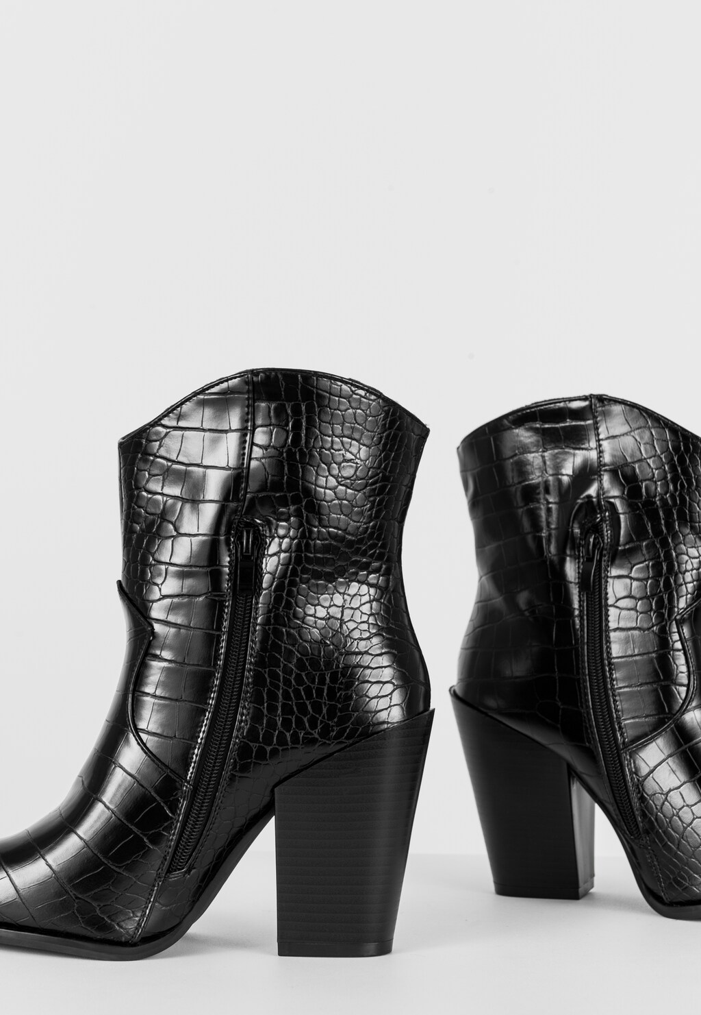 WJS czarne kowbojki damskie z tłoczeniem w skórę krokodyla WJS46064-51 Widok 5