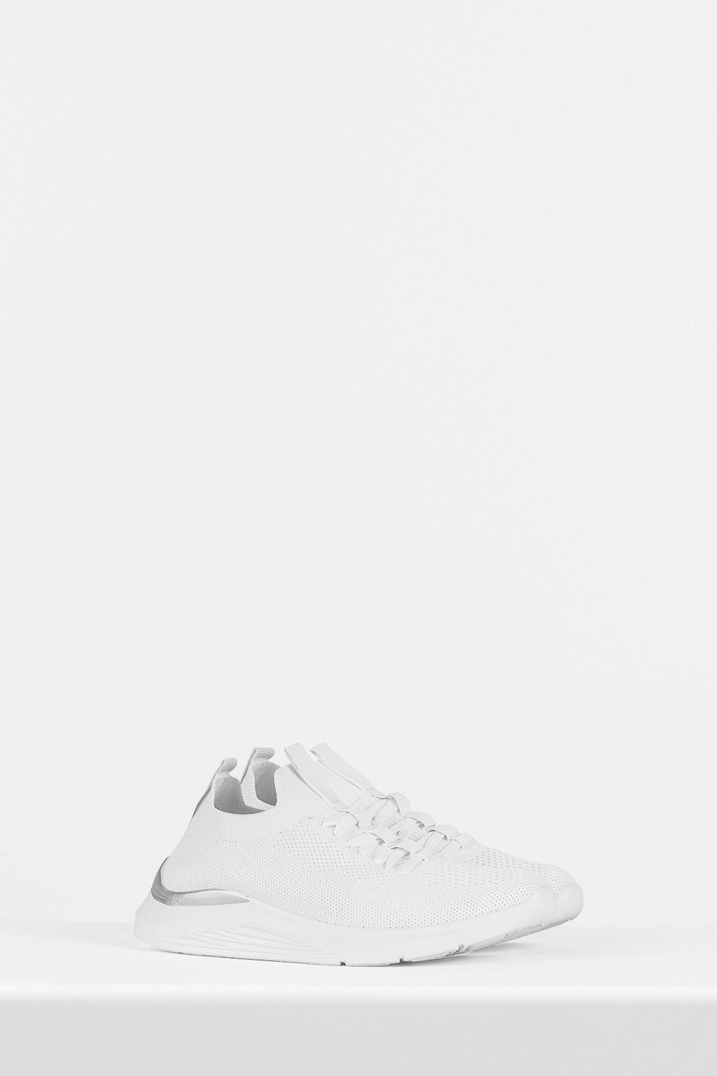 WJS białe sznurowane sneakersy damskie  WJS64064-19 Widok 2