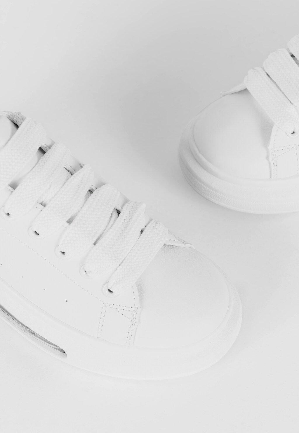 WJS białe sneakersy damskie z oryginalną podeszwą WJS64076-59 Widok 4