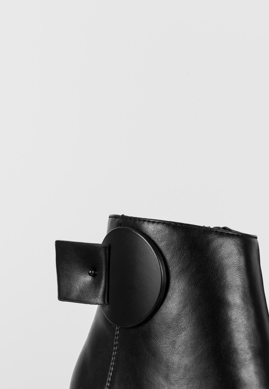 WJS czarne botki na oryginalnym obcasie  WJS46048-51 Widok 4