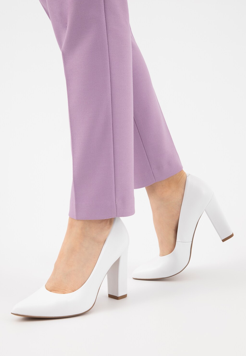 Elegantné dámske lodičky na vysokom podpätku 35042-59 Widok 8