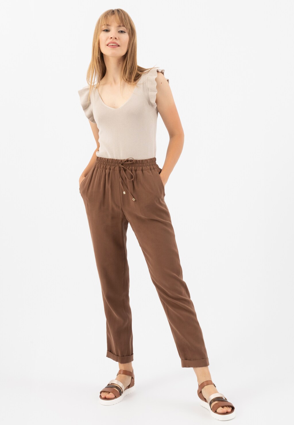 Objavte krásu ležérnosti v kožených letných sandáloch 76092-53 Widok 7