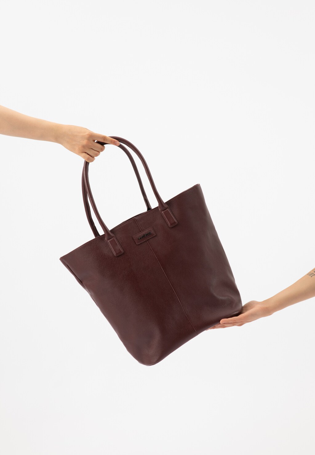 Duża bordowa shopperka damska ze skóry licowej 80233-55 Widok 8