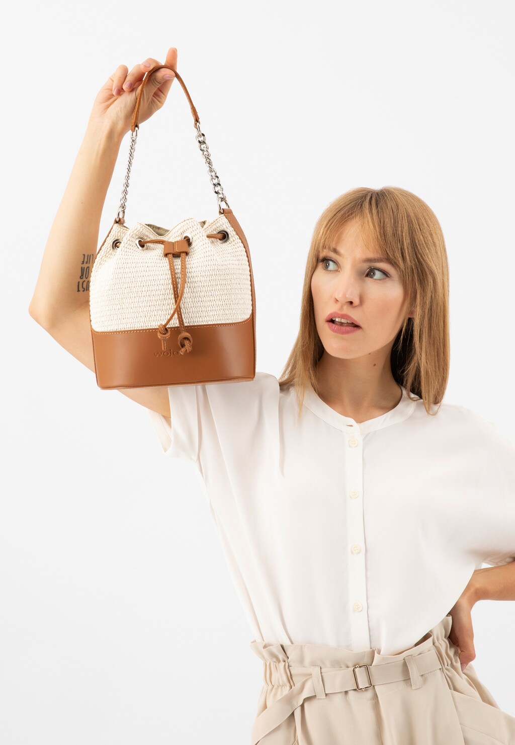 Beżowa materiałowa torebka damska z jasnobrązową skórzaną wstawką 80270-83 Widok 10