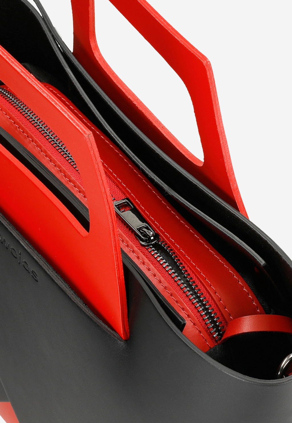 Czarna designerska torebka kuferek z czerwonymi elementami 80322-51 Widok 6