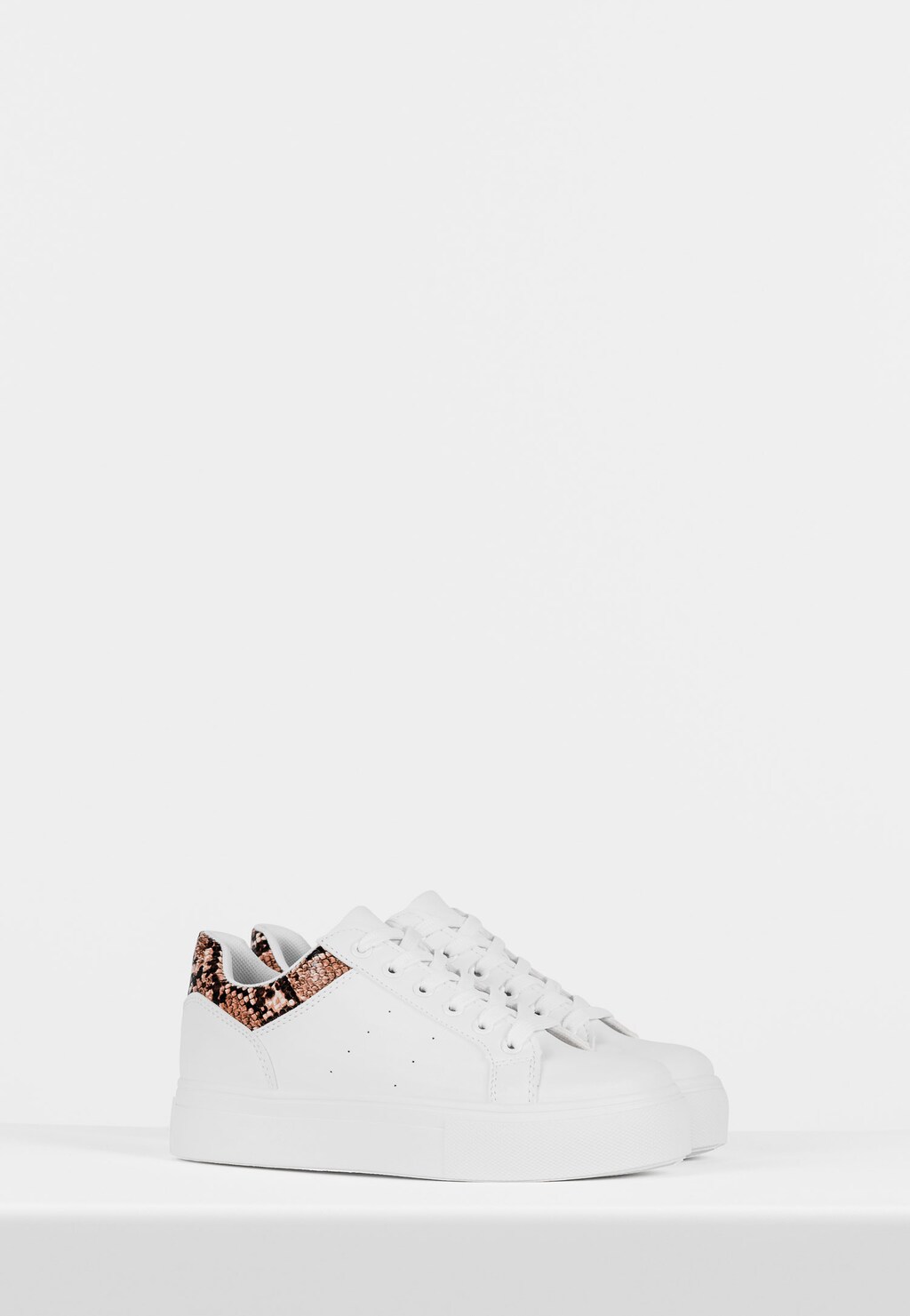 WJS białe sneakersy damskie ze wstawką ze zwierzęcym motywem WJS64074-59 Widok 2