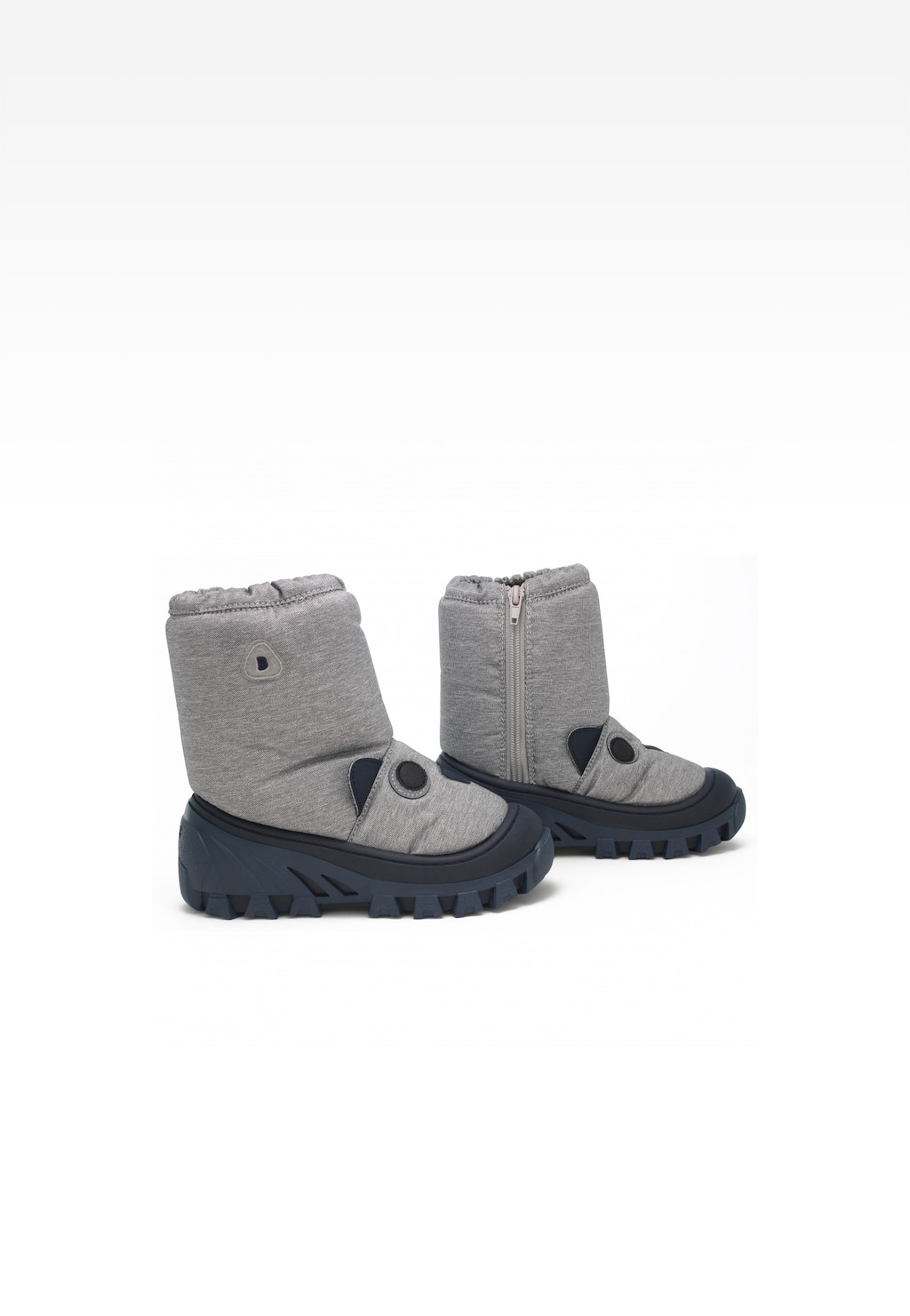Szare śniegowce dziecięce Bartek 14565005 dla chłopców z bocznym zamkiem, ocieplaną wyściółką i wytrzymałą podeszwą z bieżnikiem, widok z boku.