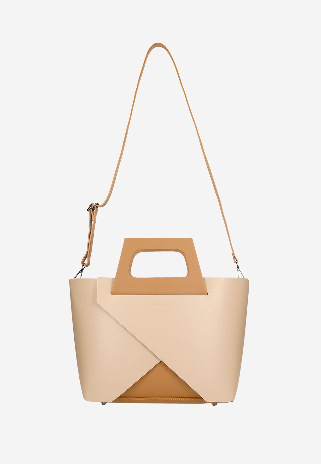 Elegancki beżowy kuferek Wojas 80322-54 z brązowymi uchwytami, geometrycznym designem i regulowanym paskiem na ramię, prezentowany z przodu.