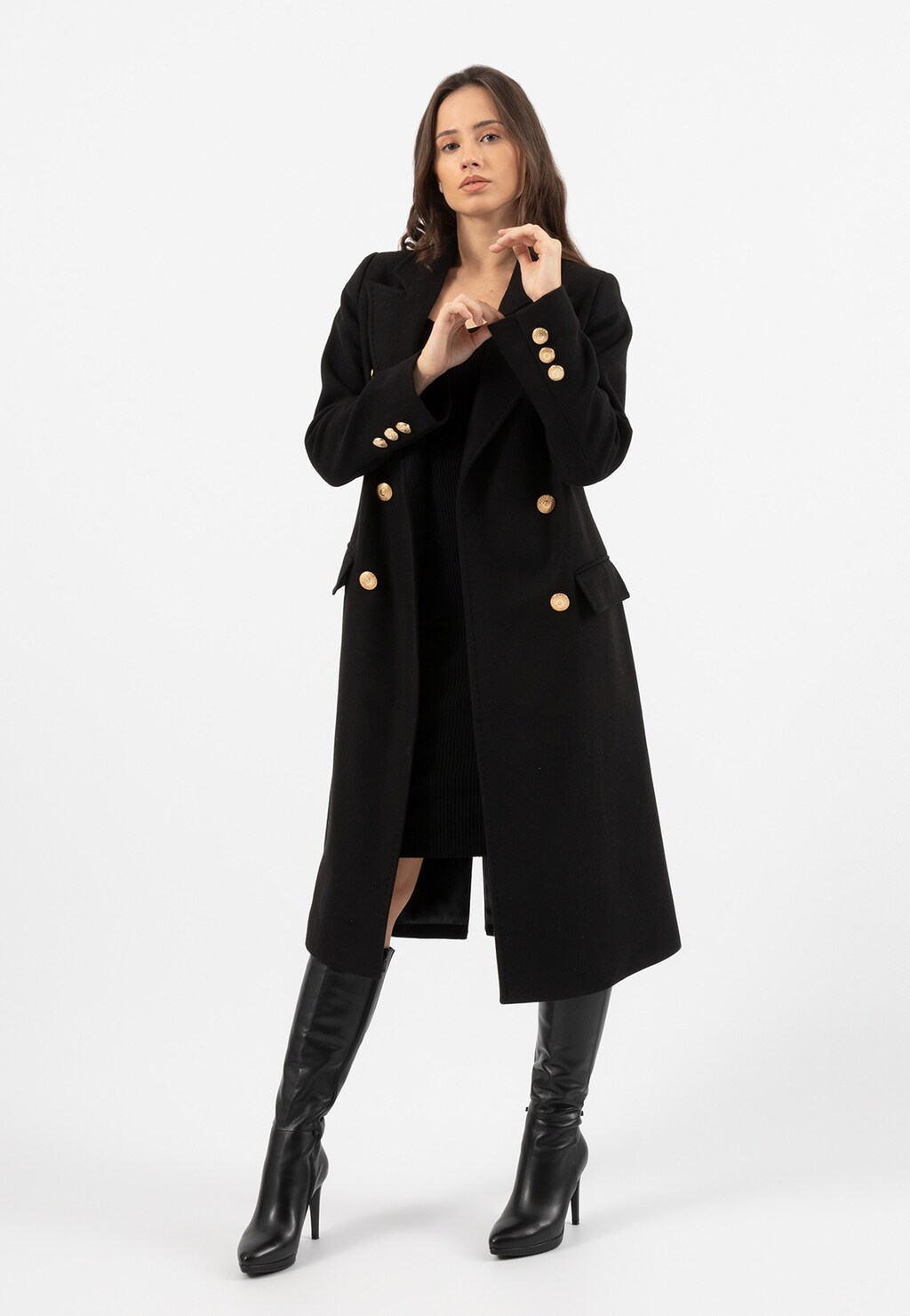 RELAKS czarny elegancki płaszcz damski ze złotymi guzikami R99006-41 Widok 2