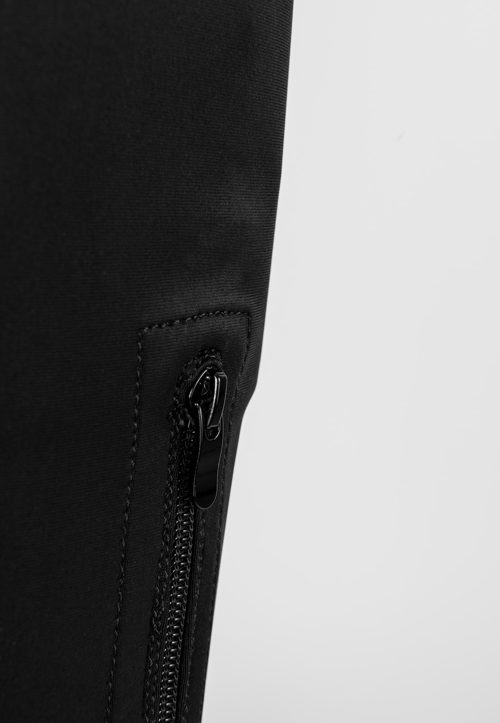 WJS czarne wysokie kozaki damskie za kolano WJS45020-11 Widok 4