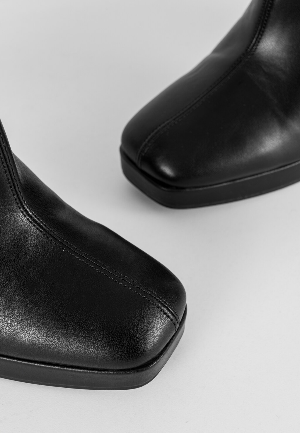 WJS czarne botki damskie na wysokim obcasie WJS46053-51 Widok 4