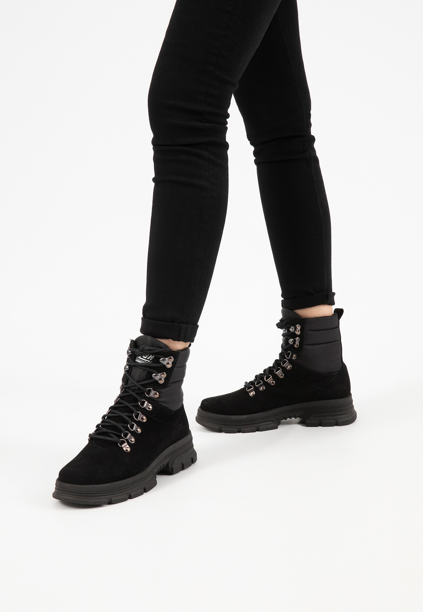 Boots Women's RELAKS R64005-11 | Wojas.eu online store