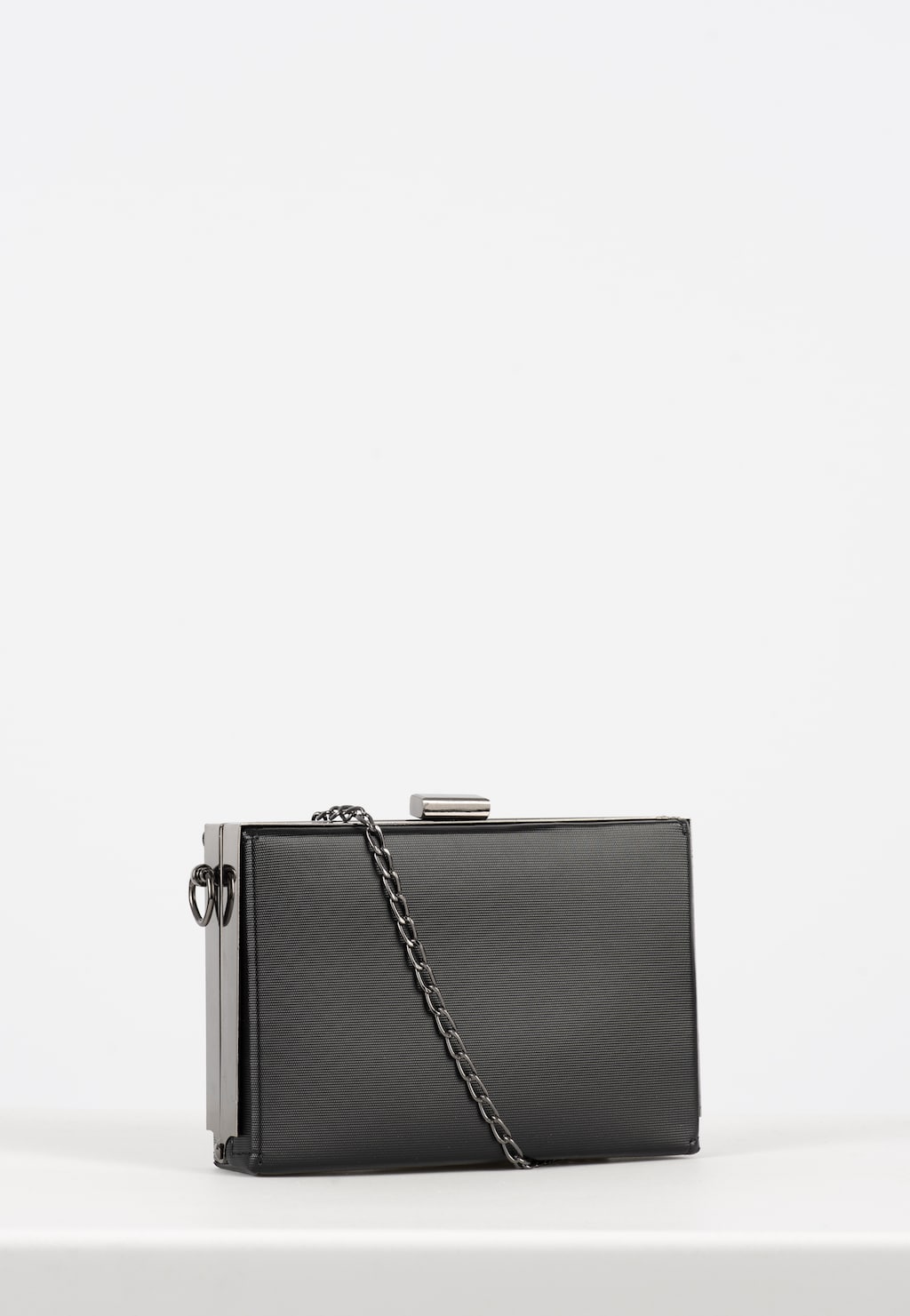 WJS czarna torebka damska Minaudiere ze srebrnym łańcuszkiem WJS76130-51 Widok 2