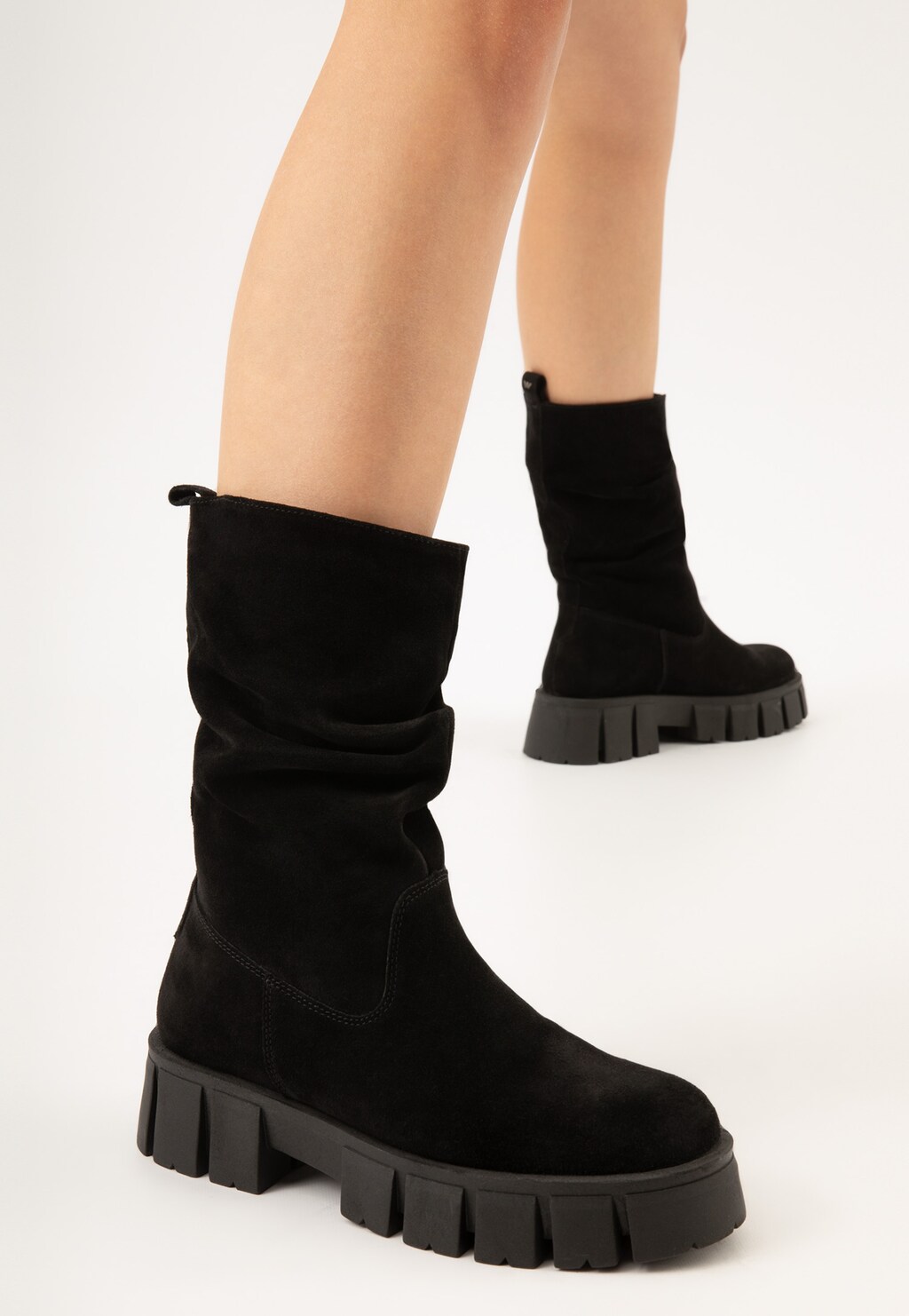 Czarne wsuwane botki damskie z ociepleniem 55135-61 Widok 8