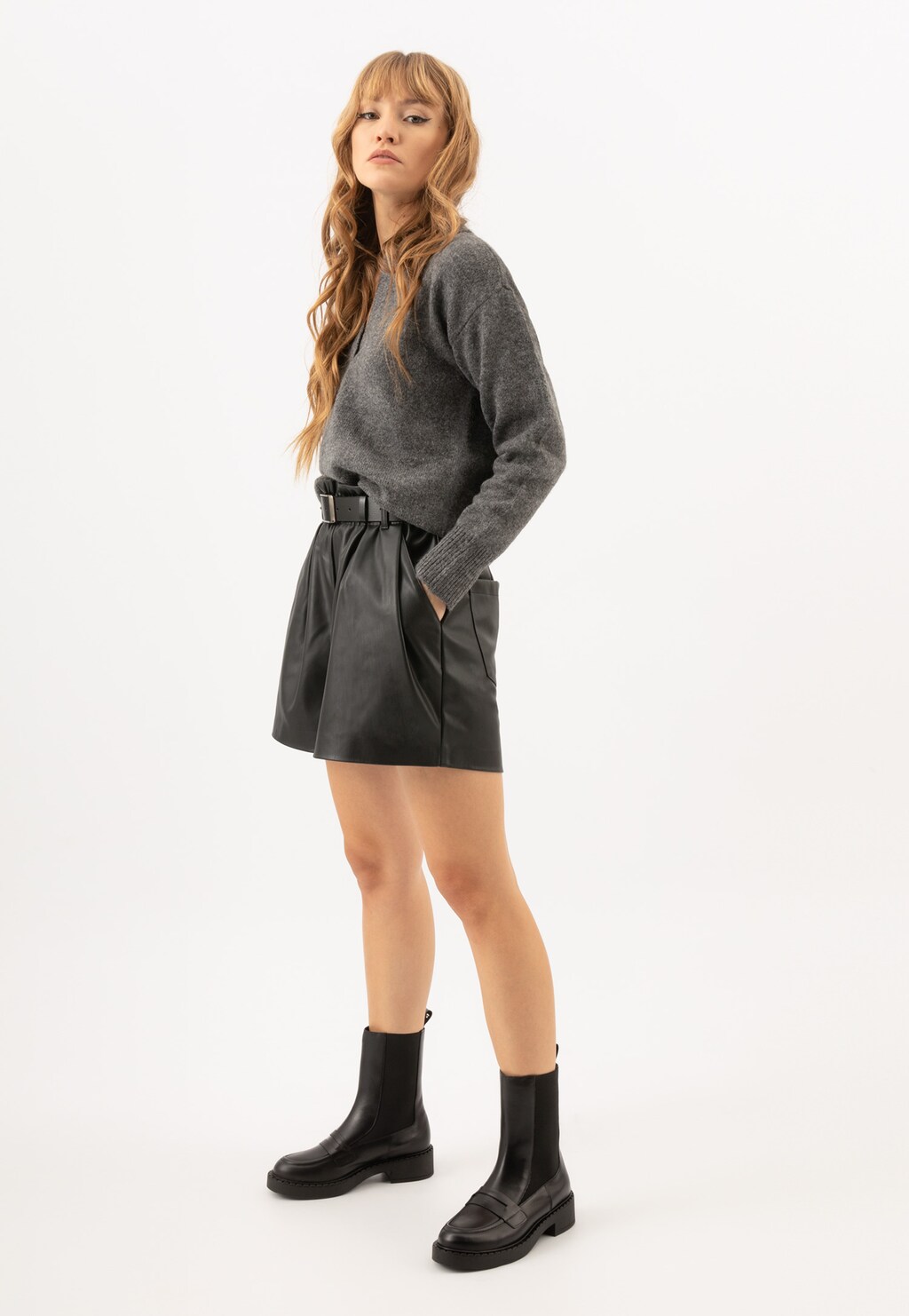 Czarne oryginalne sztyblety damskie inspirowane mokasynami 55187-51 Widok 1